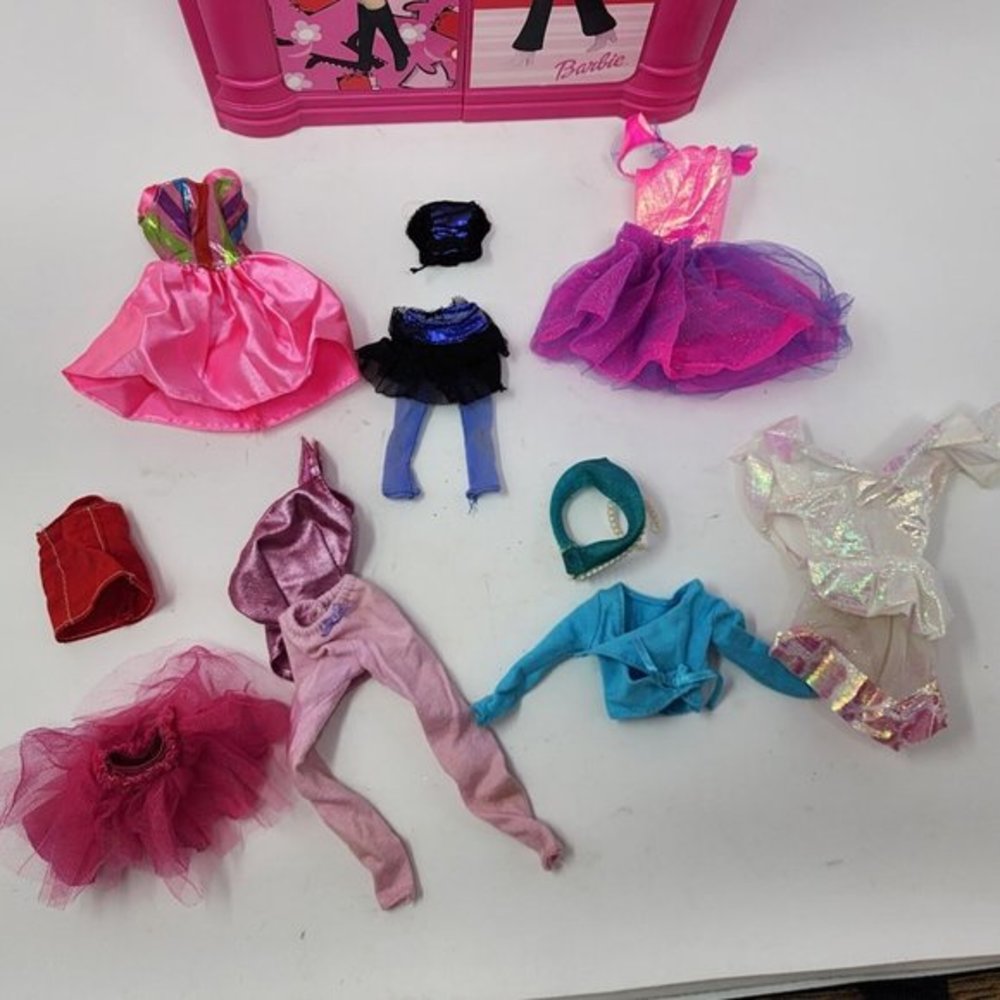 BARBIE VTG 97 FASHION AVENUE CARRYING CASE STORAGE WARDROBE CLOSET ACCESSORIES - Picture 2 of 13